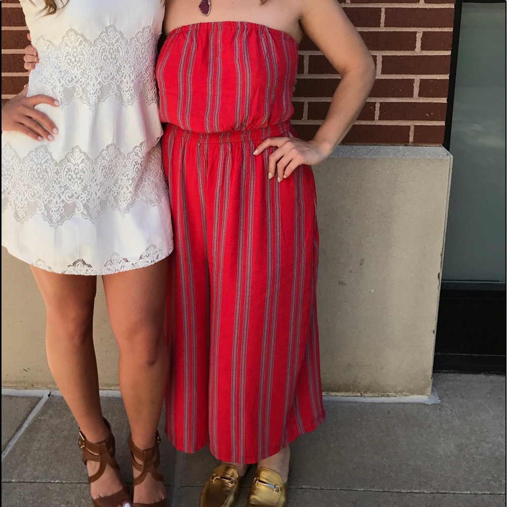 Vertical Striped Sleeveless Jumpsuit
